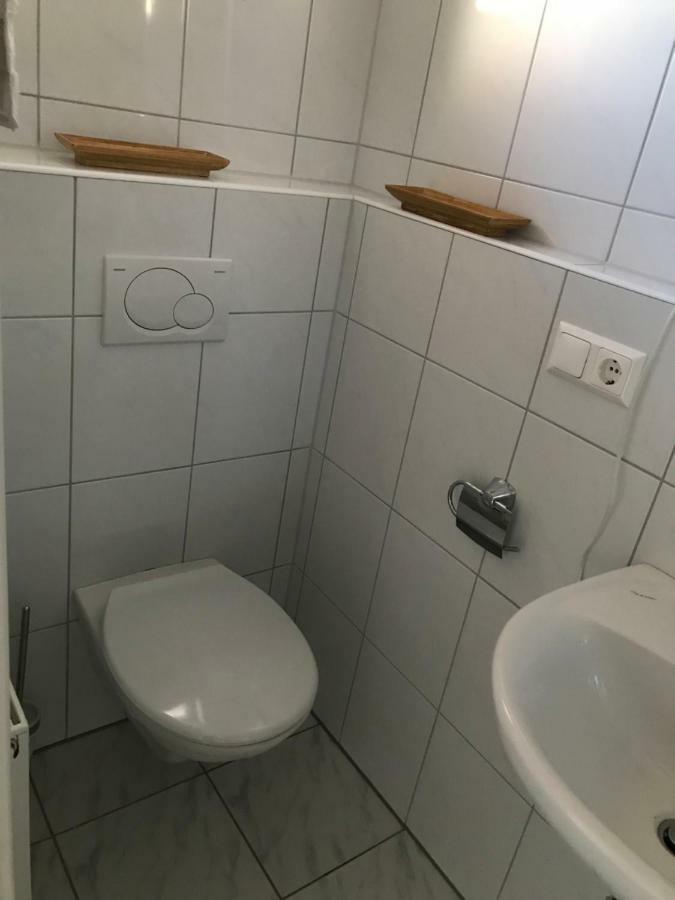 Gästezimmer am Oos Bach Baden-Baden Exterior foto